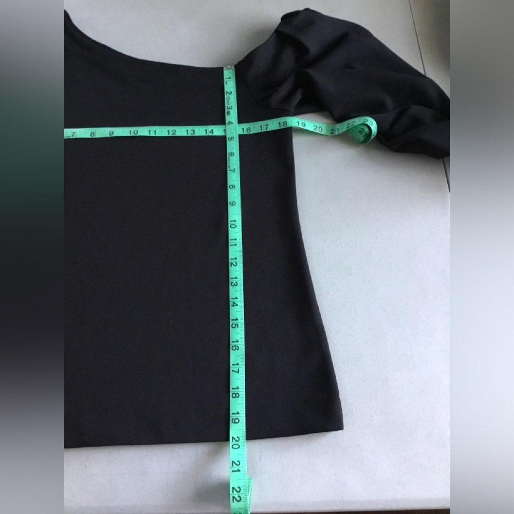BANANA REPUBLIC ONE SHOULDER LONG SLEEVE TOP ELASTIC SLEEVE CUFFS - Picture 13 of 15